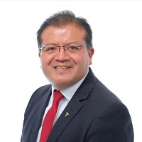 Dr. Juan Carlos Yambay Latta