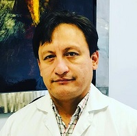 Dr. Darwin Fabián Logroño Rojas