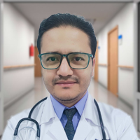 Dr. Miguel Fernando Albán Vásquez