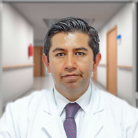 Dr. Carlos Santiago Reyes Díaz